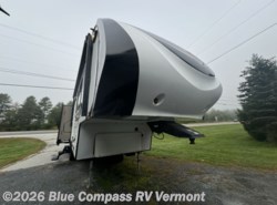Used 2015 Heartland Sundance 2880RLT available in East Montpelier, Vermont