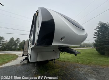 Used 2015 Heartland Sundance 2880RLT available in East Montpelier, Vermont