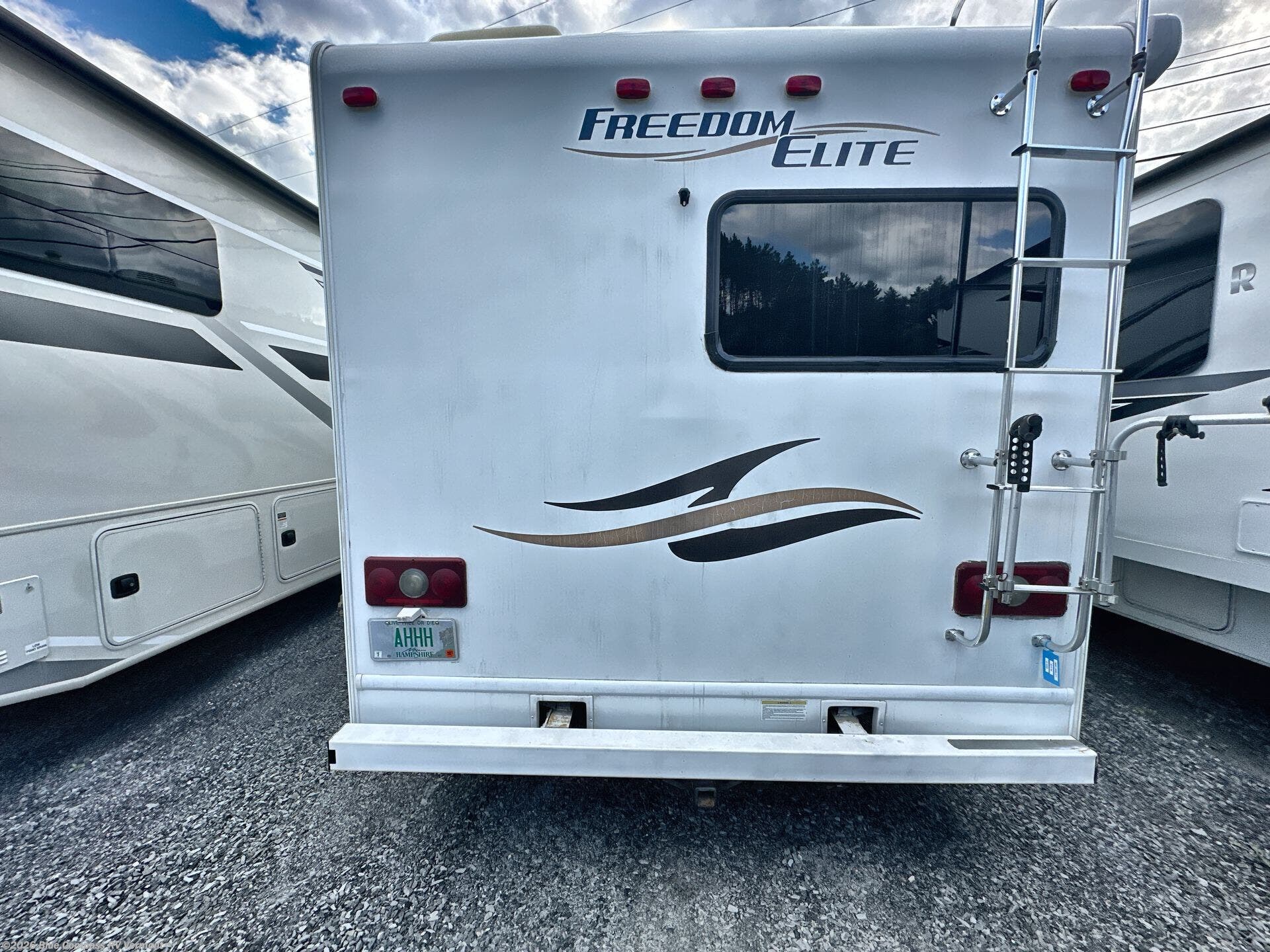 Used 2012 Thor Motor Coach Freedom Elite 21C available in East Montpelier, Vermont