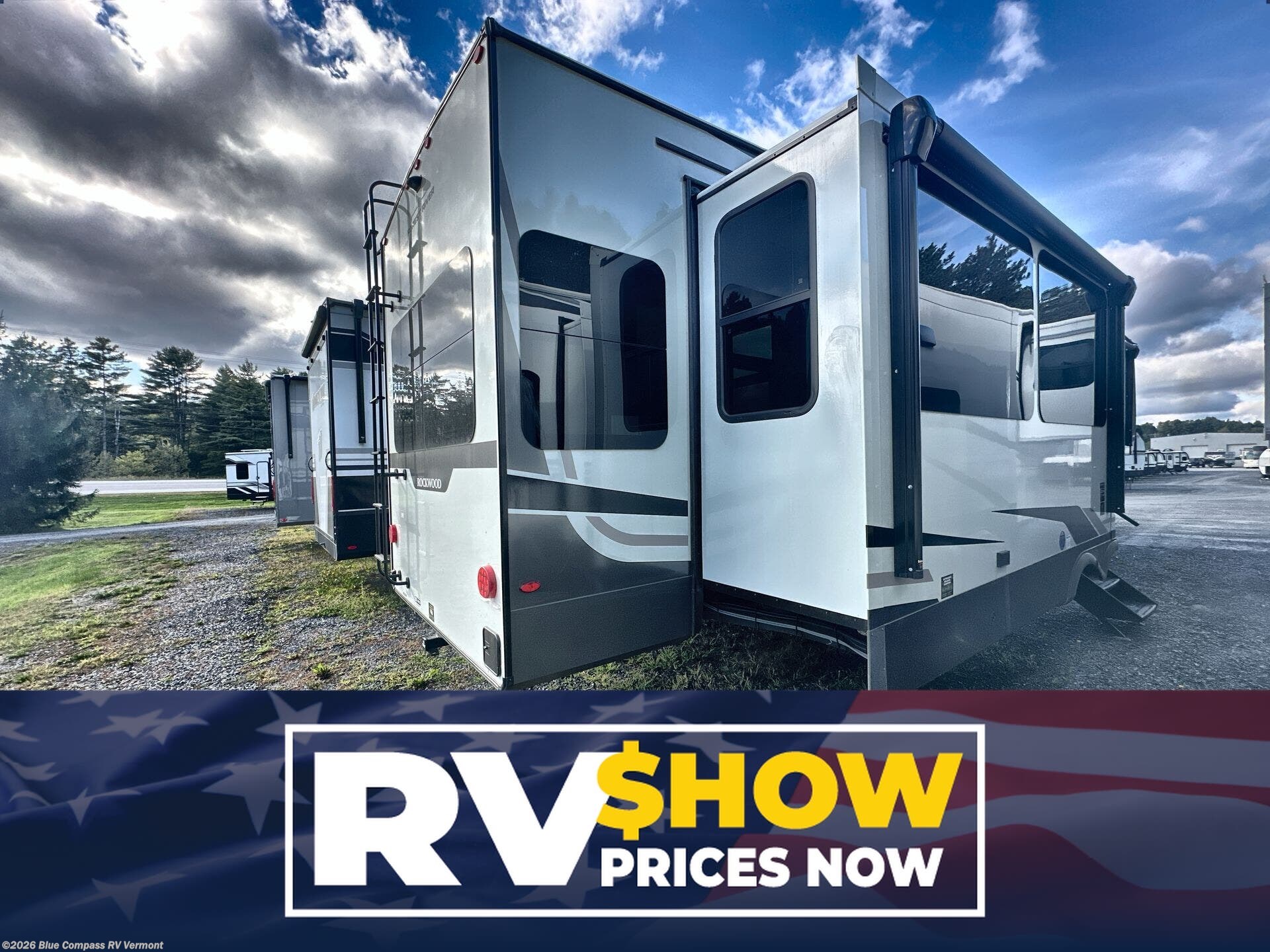 New 2027 Forest River Rockwood Signature 401SFB available in East Montpelier, Vermont