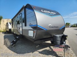 Used 2022 Coachmen Catalina Legacy 323BHDSCK available in Myrtle Beach, South Carolina