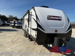 Used 2021 Coleman  Light 2835BH available in Corsicana, Texas