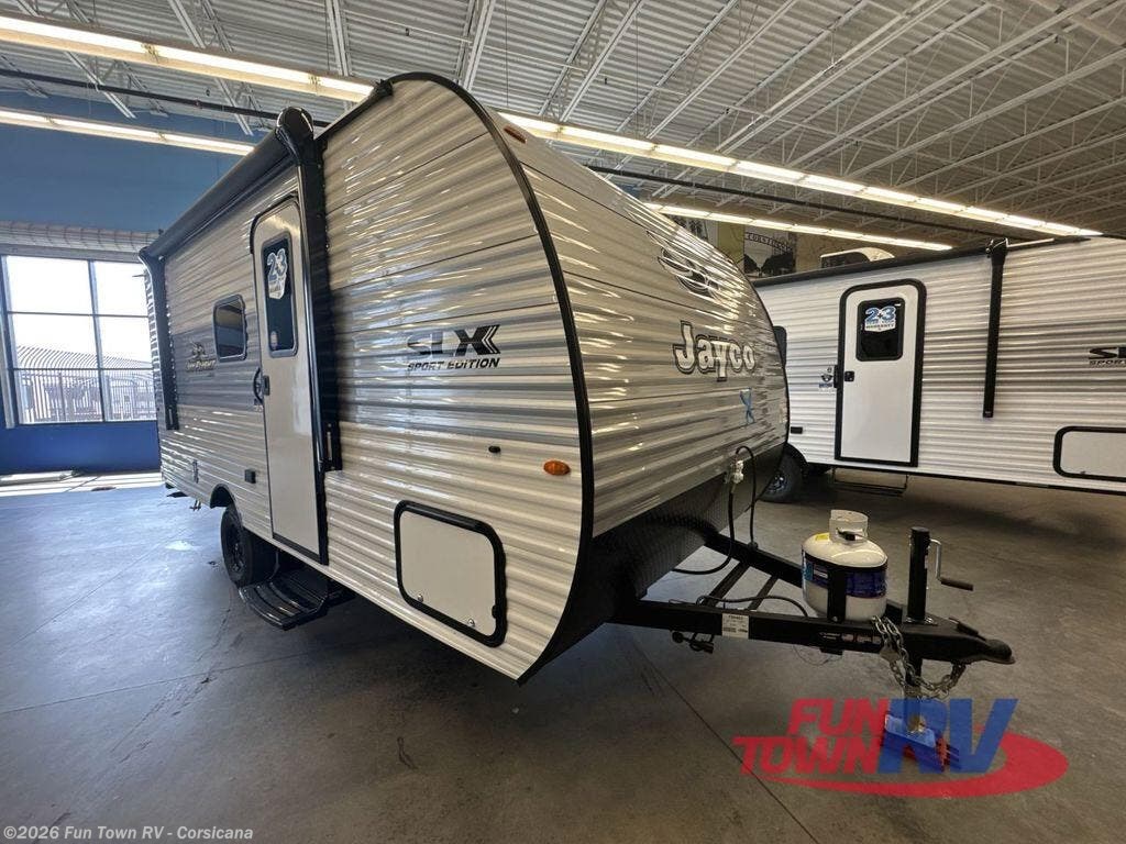 New 2026 Jayco Jay Flight SLX 170BH available in Corsicana, Texas