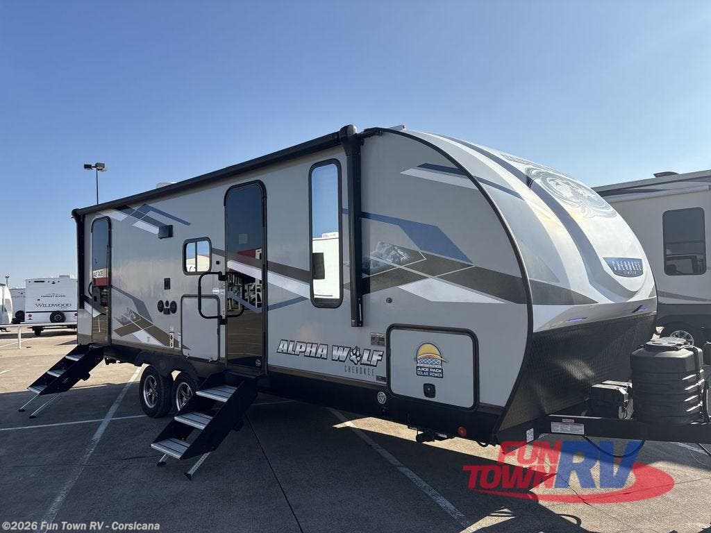Used 2023 Forest River Cherokee Alpha Wolf 23DBH-L available in Corsicana, Texas