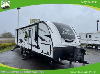 Used 2016 Jayco White Hawk 28DSBH available in Junction City, Oregon