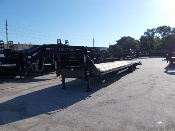 2024 Load Trail GP 102X40 Flatbed Gooseneck Deckover 24K GVWR available in Houston, TX