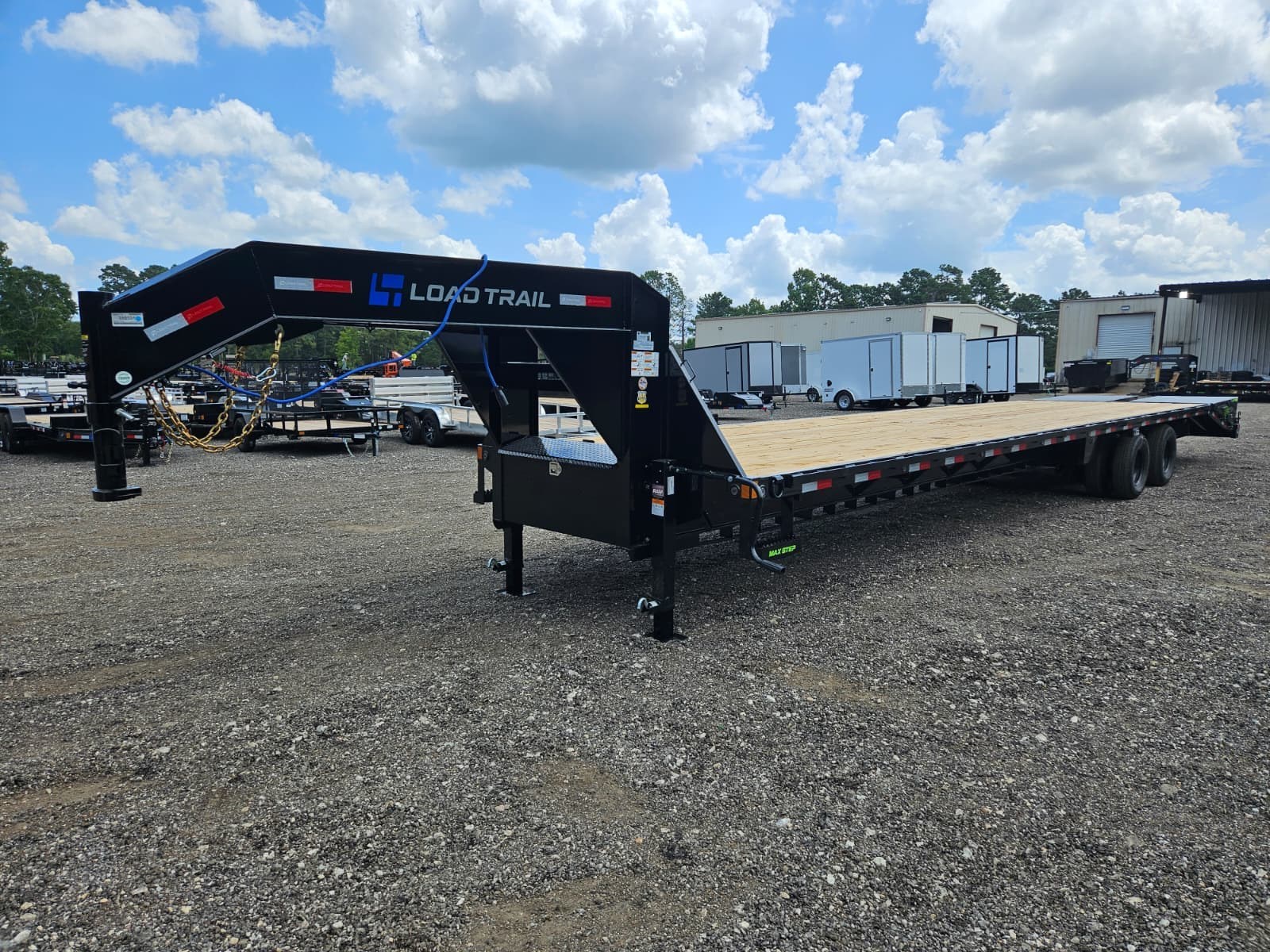 2027 Load Trail GH 102X40 Deckover Flatbed Gooseneck Trailer 25900 LB