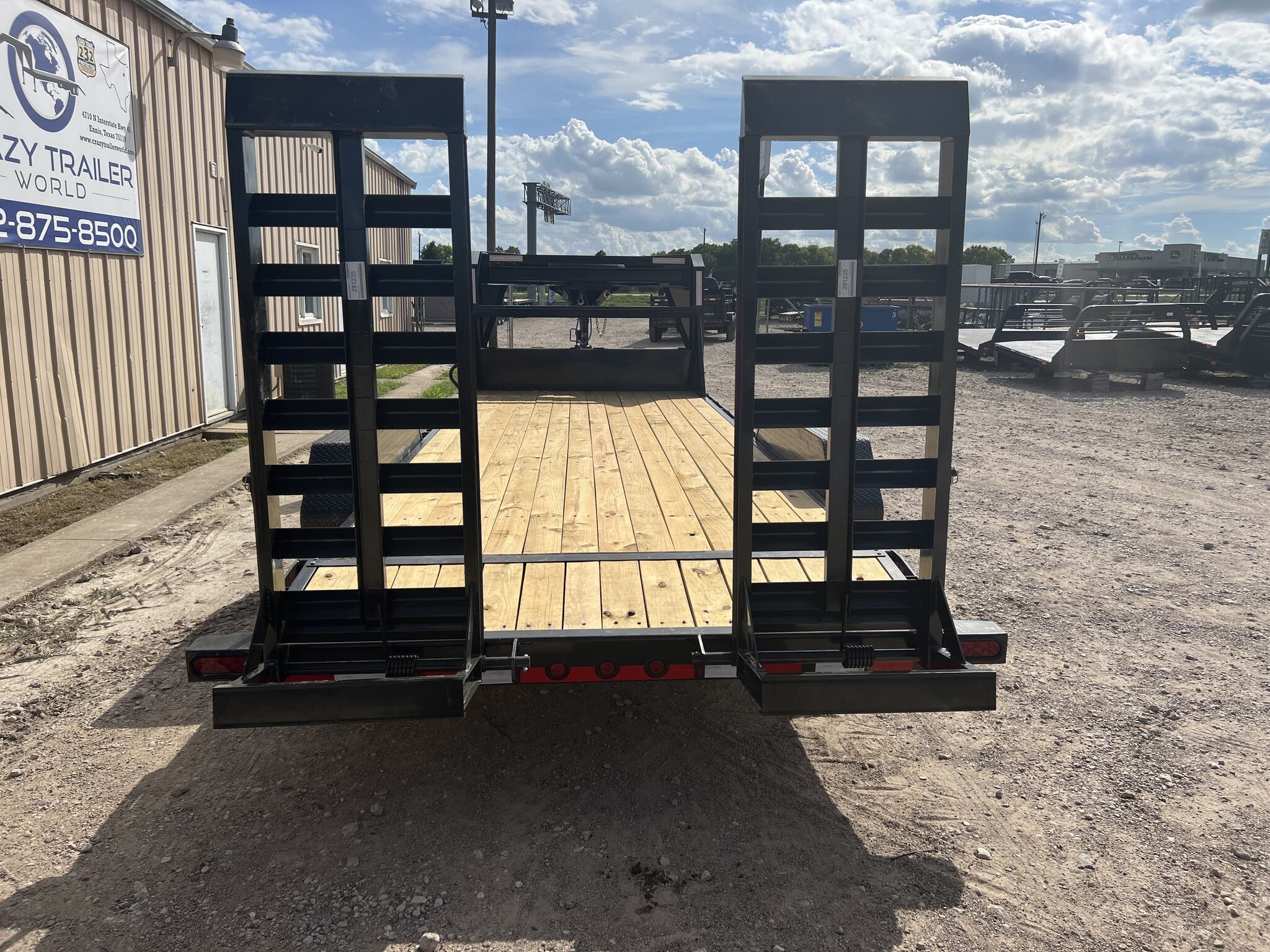 6x20 Equipment Trailer for sale New Load Trail 83X20 Gooseneck