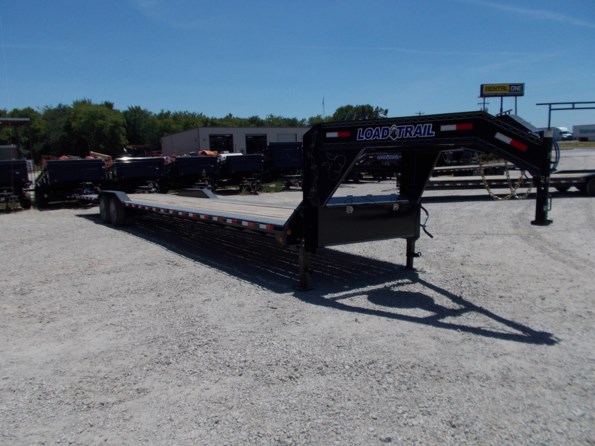 2022 Load Trail 102X40 Tandem Axle 10" I-Beam Frame Gooseneck available in Greenville, TX