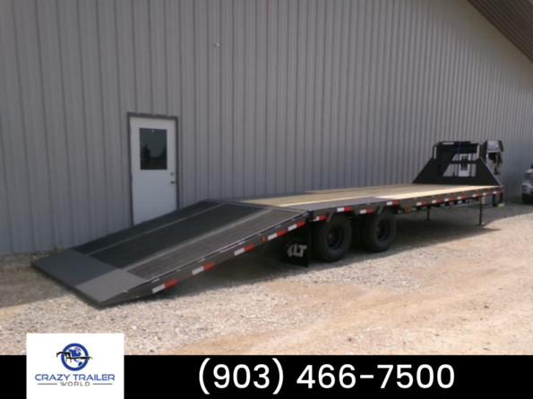 2024 Load Trail 102X32 Gooseneck Hydraulic Dovetail Trailer 24K LB available in Greenville, TX