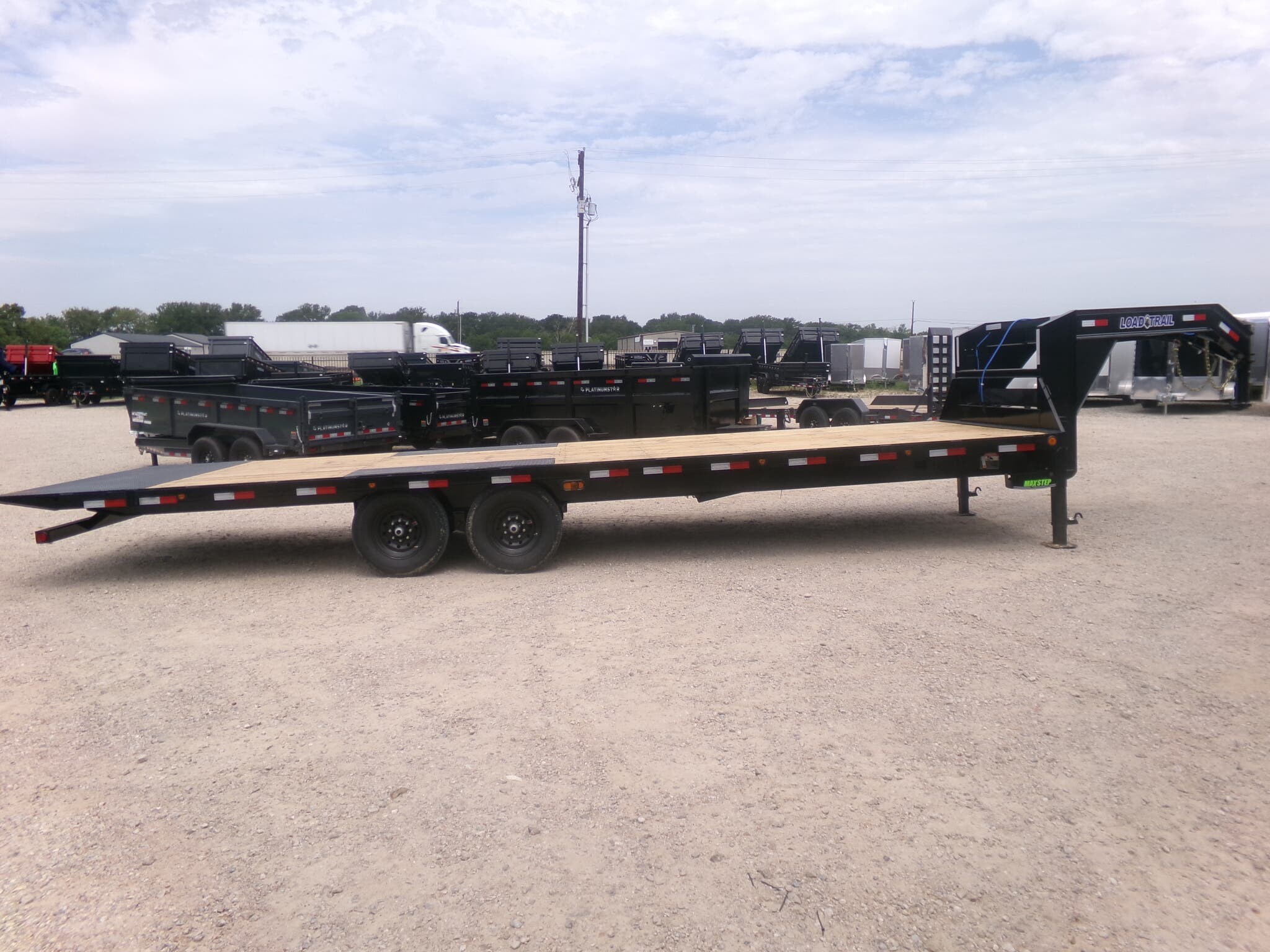 2024 Load Trail 102X28 Full Tilt Deck Gooseneck Trailer 16K GVWR