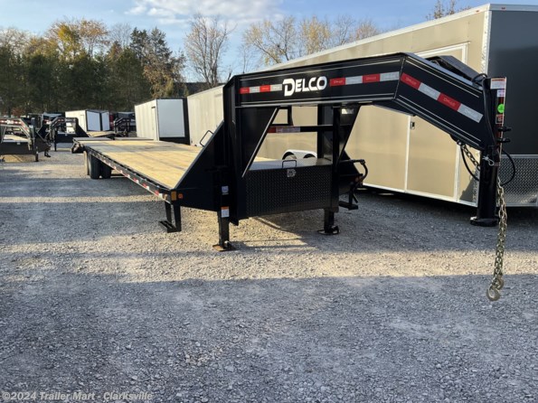 2023 Delco 40 ft  Equipment Gooseneck Trailer available in Clarksville, TN