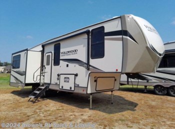 New 2023 Forest River Wildwood Heritage Glen 286RL available in Guttenberg, Iowa