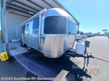 New 2023 Airstream Flying Cloud 30FB Office available in Savannah, Georgia