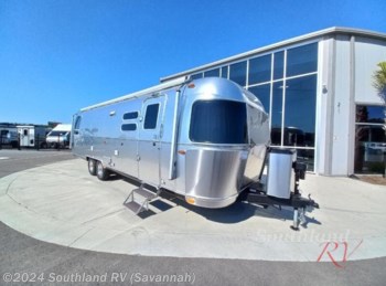 New 2024 Airstream Globetrotter 30RB available in Savannah, Georgia