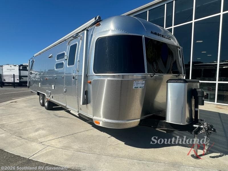 Used 2020 Airstream Globetrotter 30RB Queen available in Savannah, Georgia