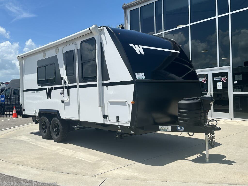 New 2027 Winnebago Micro Minnie 2000FRB available in Savannah, Georgia