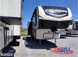 Used 2019 CrossRoads Cruiser Aire CR28RD available in Anna, Illinois