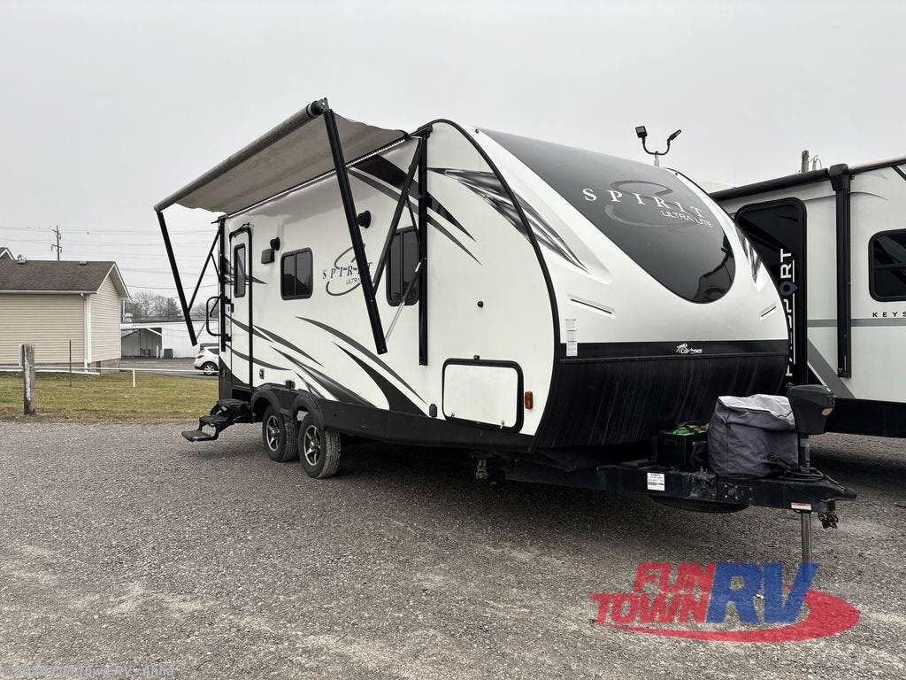 Used 2020 Coachmen Spirit Ultra Lite 1943RB available in Anna, Illinois