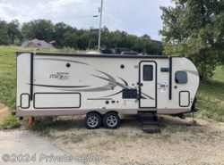 Used 2018 Forest River Rockwood Mini Lite 2506S available in Dubuque, Iowa