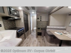 2019 Palomino Puma XLE Lite 17QBC specs and literature guide