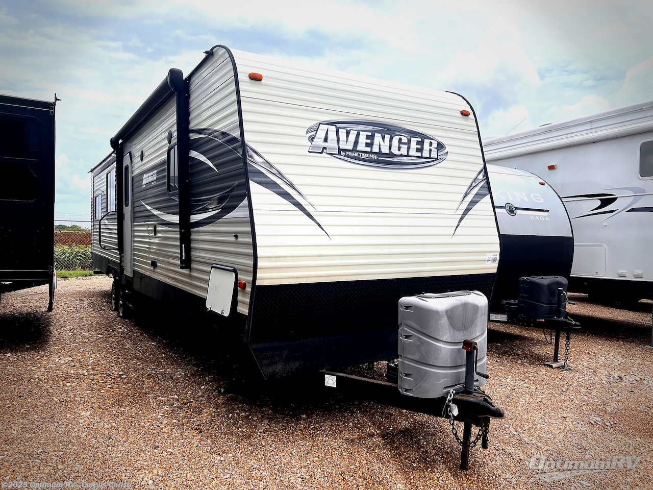 Used 2016 Prime Time Avenger 33RET available in Robstown, Texas