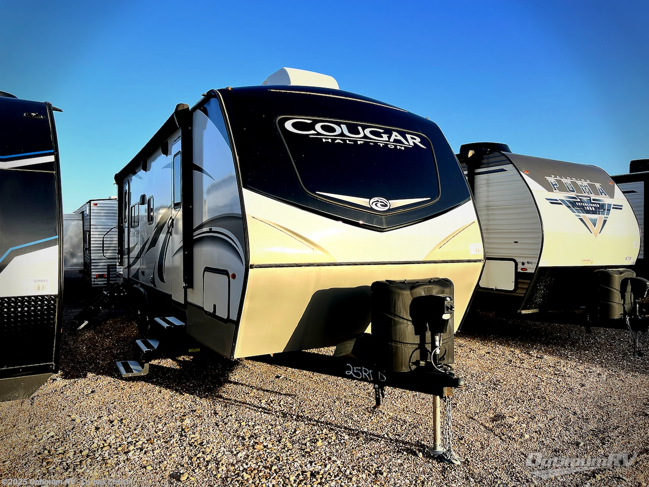 Used 2022 Keystone Cougar Half-Ton 25RDS available in Robstown, Texas