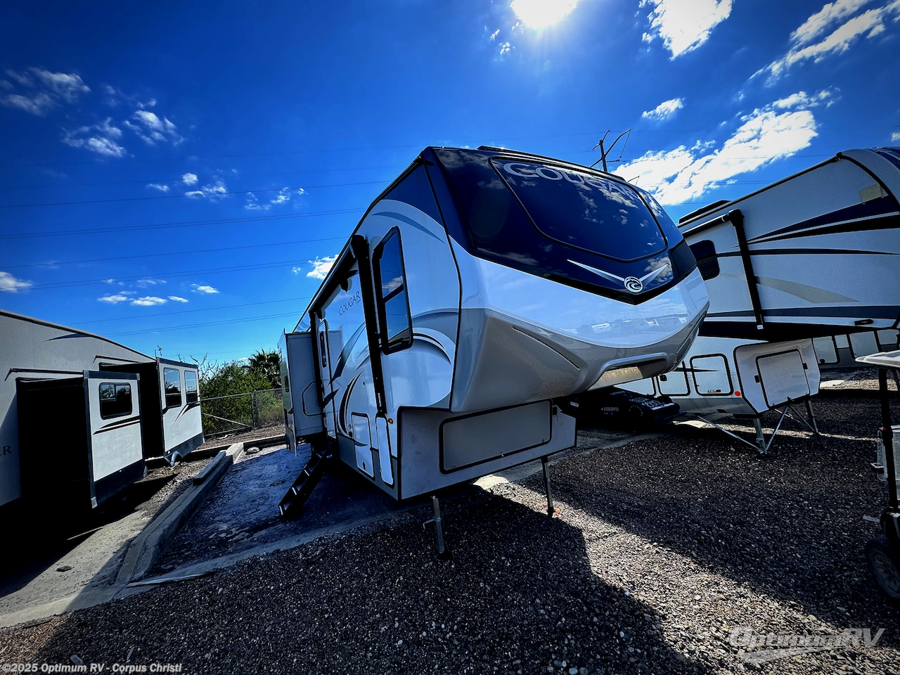 Used 2020 Keystone Cougar 364BHL available in Robstown, Texas