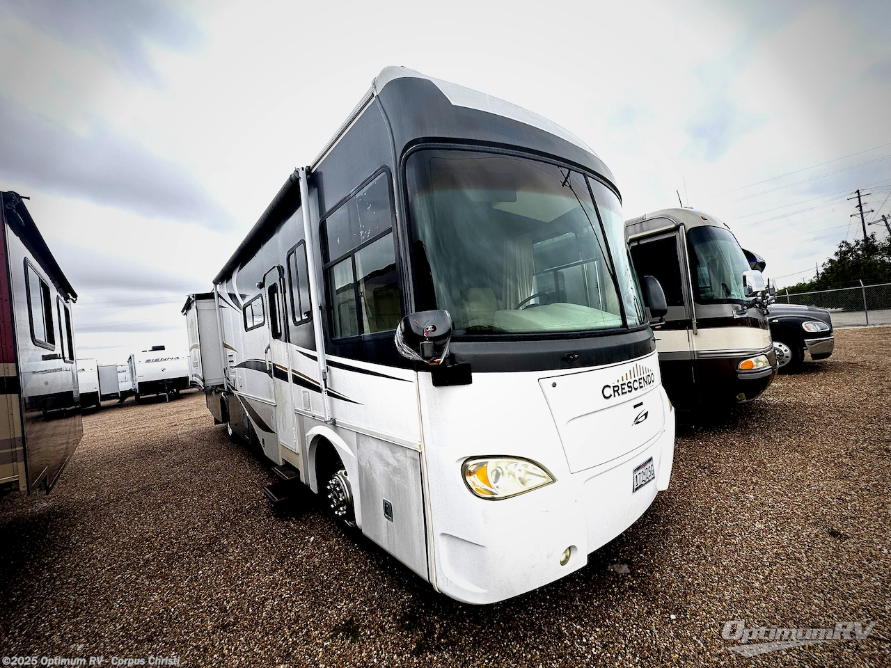 Used 2007 Gulf Stream Crescendo 378 FRED available in Robstown, Texas