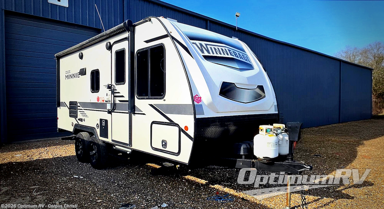 Used 2021 Winnebago Micro Minnie 2100BH available in Robstown, Texas