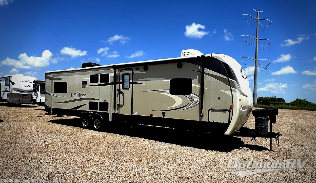 Used 2017 Keystone Cougar X-Lite 30RLI available in Robstown, Texas