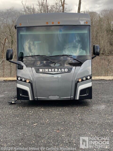 Used 2020  Winnebago Forza 36H by Winnebago from National Indoor RV Centers in Manassas, VA