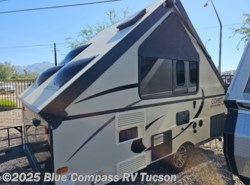 Used 2016 Starcraft Comet Hardside H1235MD available in Tucson, Arizona