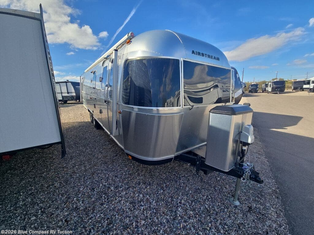Used 2019 Airstream Classic 30RB available in Tucson, Arizona