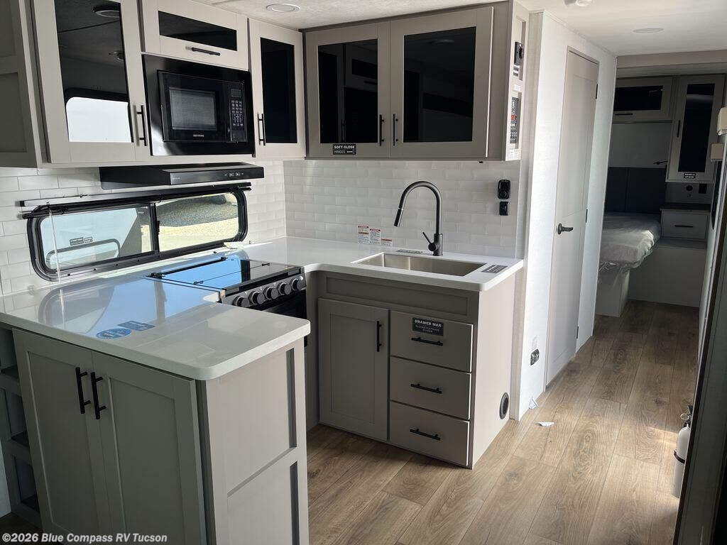 New 2026 Alliance RV Delta 321BH available in Tucson, Arizona