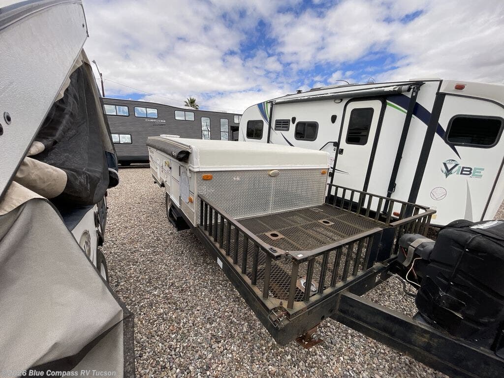 Used 2010 Forest River Rockwood Freedom LTD Series 232XR available in Tucson, Arizona