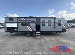 New 2025 Venture RV Stratus SR302VBH available in Cibolo, Texas