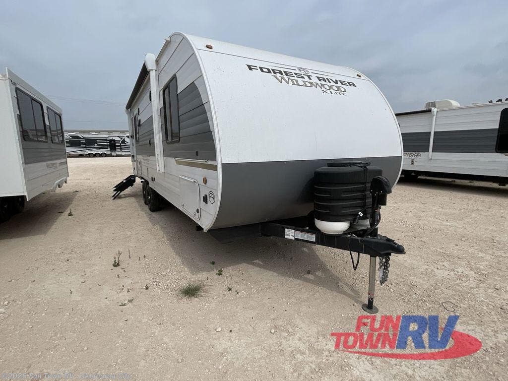 New 2025 Forest River Wildwood X-Lite 24RLXL available in Oklahoma City, Oklahoma