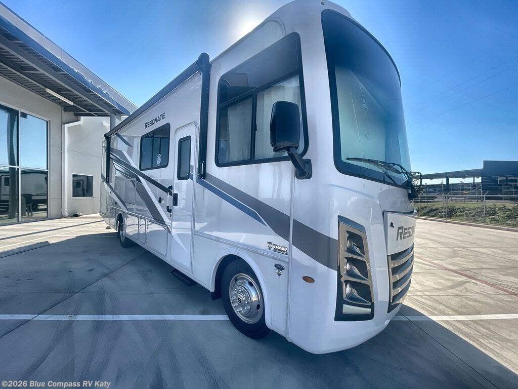 New 2025 Thor Motor Coach Resonate 29D available in Katy, Texas