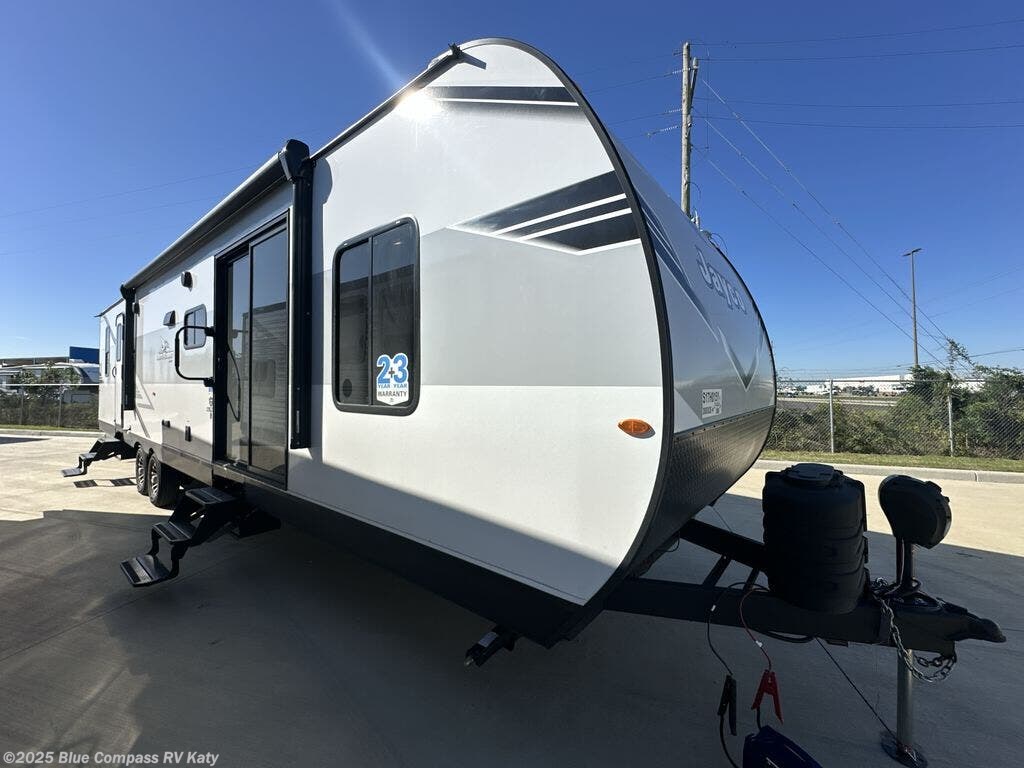 New 2025 Jayco Jay Flight SLX 380DQS available in Katy, Texas