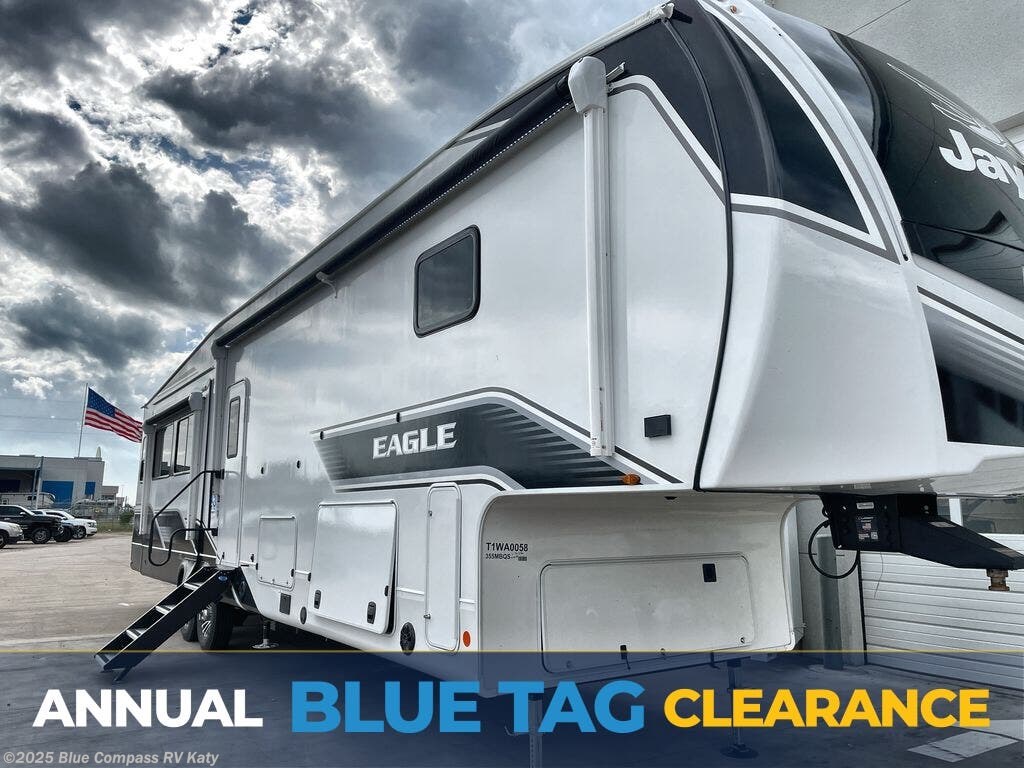New 2026 Jayco Eagle 355MBQS available in Katy, Texas
