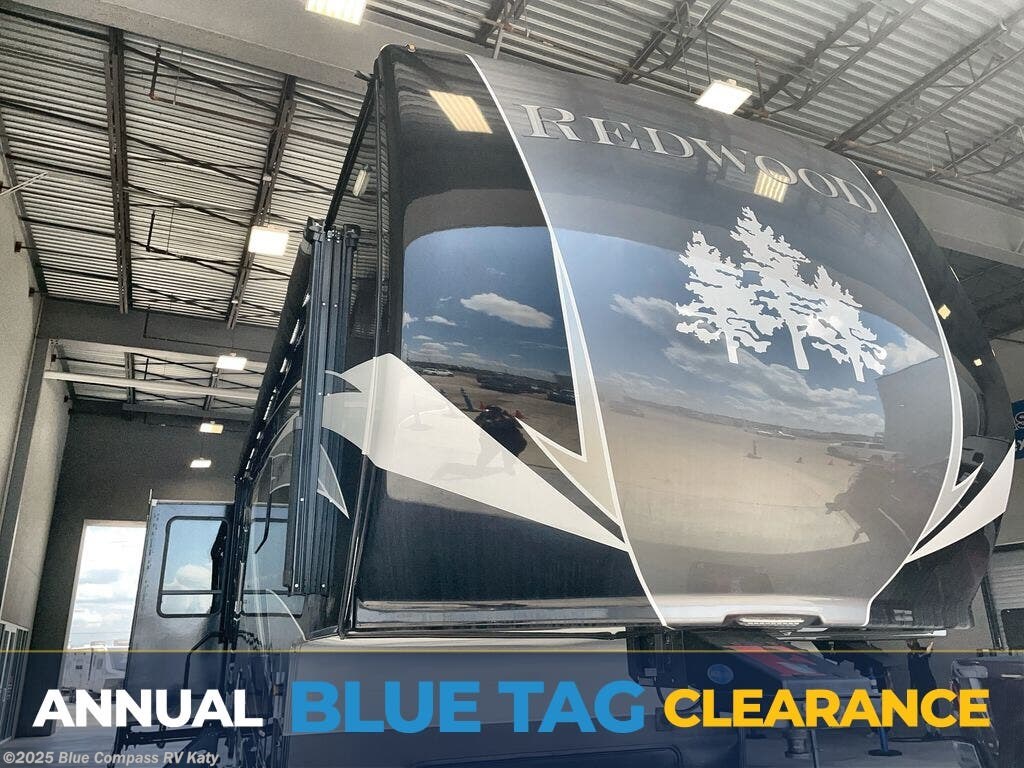 Used 2021 CrossRoads Redwood 4001IK available in Katy, Texas