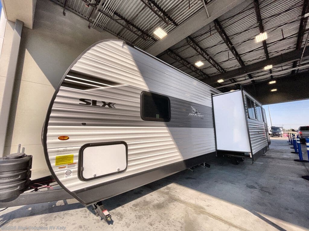 New 2026 Jayco Jay Flight SLX 333BTS available in Katy, Texas
