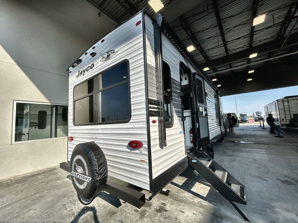 New 2026 Jayco Jay Flight SLX 262RLS available in Katy, Texas