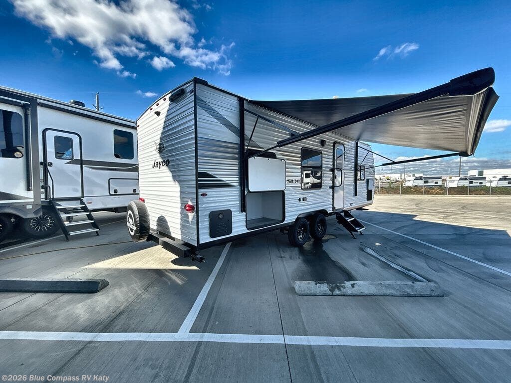 New 2026 Jayco Jay Flight SLX 260BH available in Katy, Texas