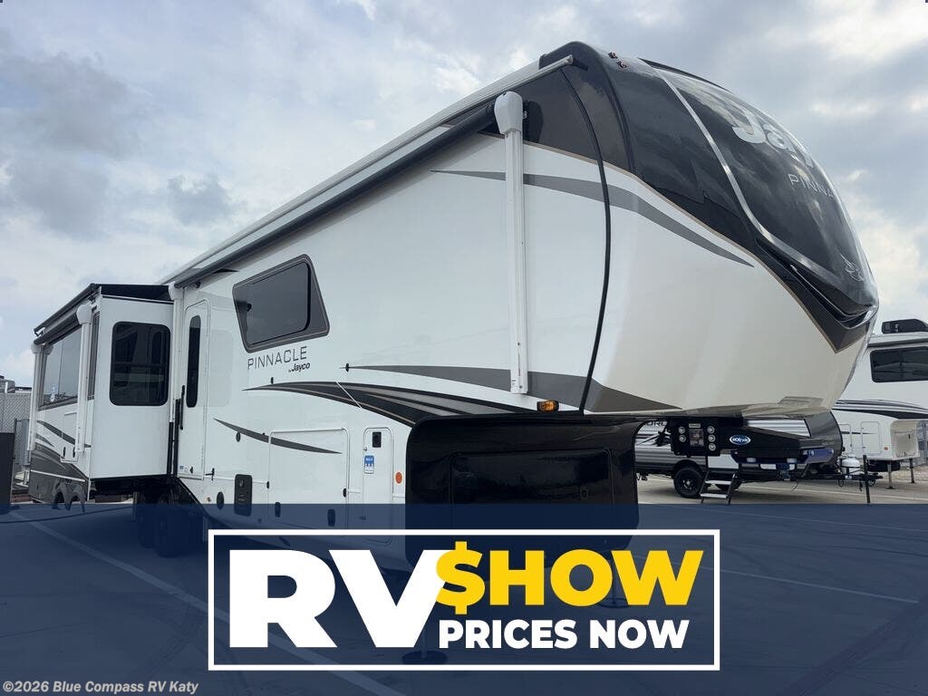 New 2026 Jayco Pinnacle 36FBTS available in Katy, Texas