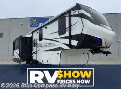Used 2023 CrossRoads Cameo 3201RL available in Katy, Texas
