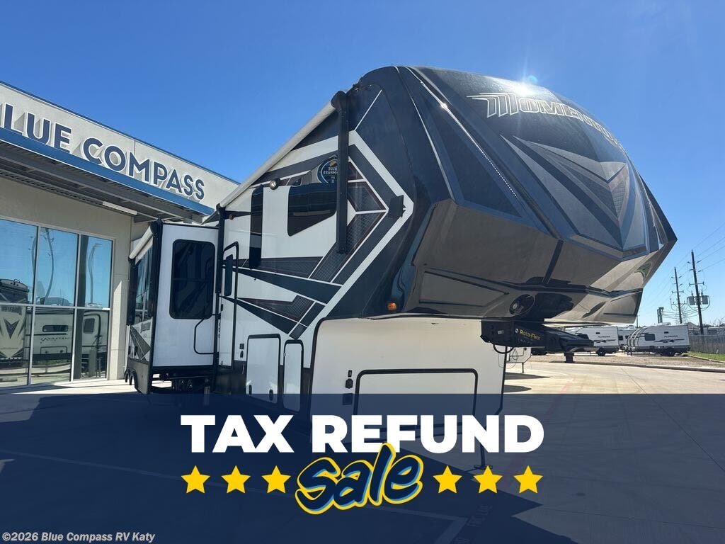 Used 2020 Grand Design Momentum 397TH available in Katy, Texas