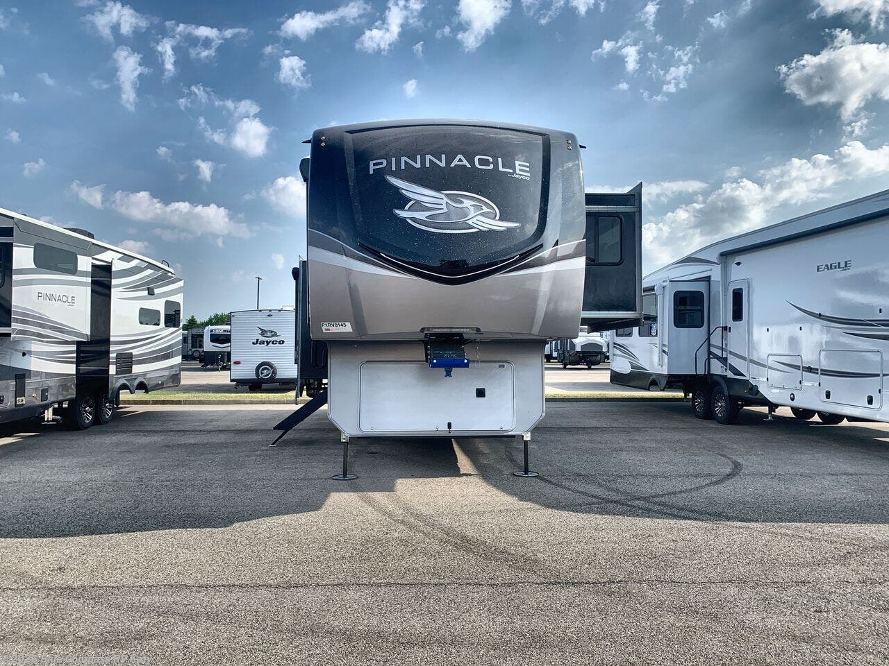 New 2026 Jayco Pinnacle 32RLTS available in Katy, Texas