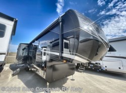 New 2026 Jayco Pinnacle 36FBTS available in Katy, Texas